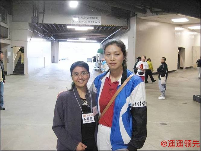 庄泳也没想到,同为五朵金花的王晓红,如今在美国已是大富婆 庄泳也没想到,同为五朵金花的王晓红,如今在美国已是大富婆