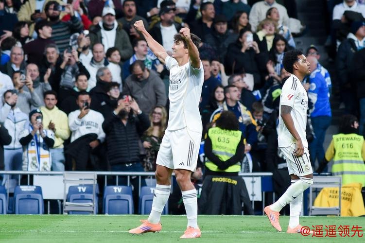 西甲 | 贡萨洛“帽子戏法” 皇马5:1大胜贝蒂斯